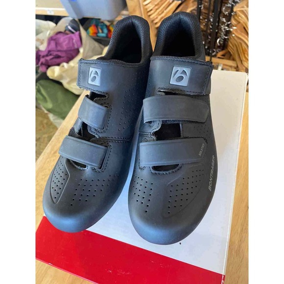 Bontrager Cycling Shoes - Picture 2 of 3